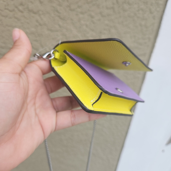 NWT Coach Brown Mini Wallet on a Chain in Colorblock - Picture 5 of 16